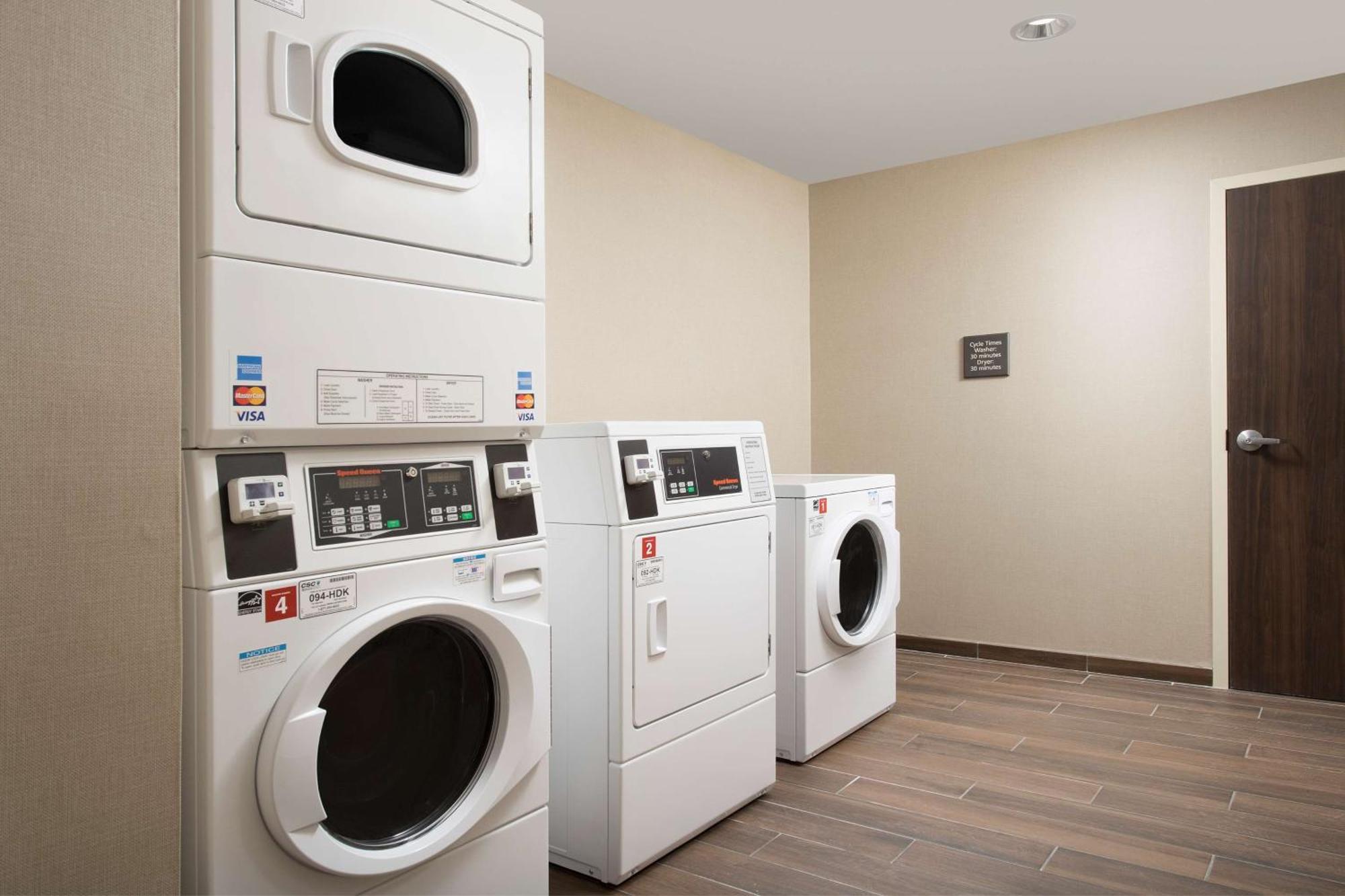 Hampton Inn & Suites San Antonio Lackland Afb Seaworld Dış mekan fotoğraf