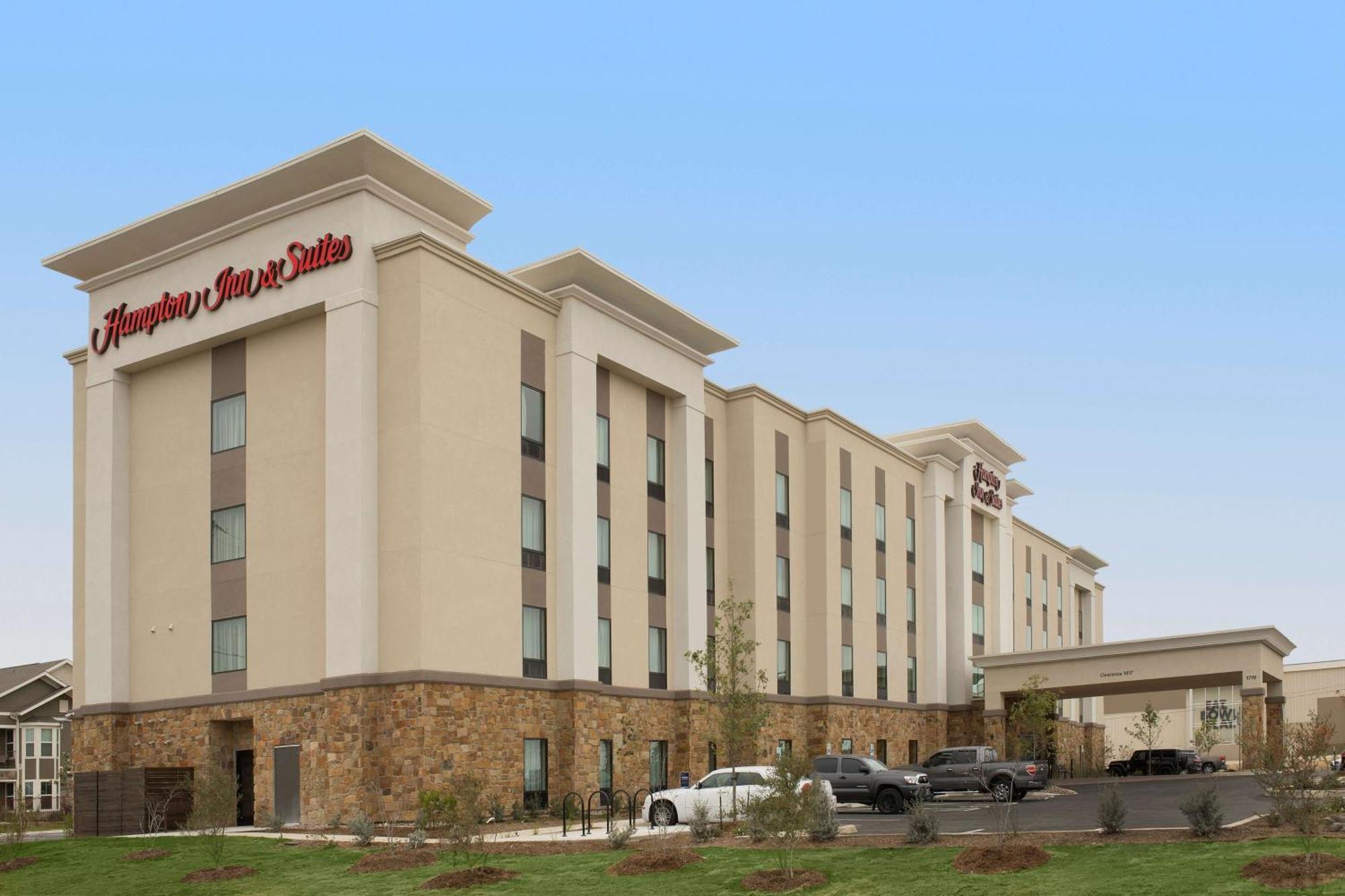 Hampton Inn & Suites San Antonio Lackland Afb Seaworld Dış mekan fotoğraf